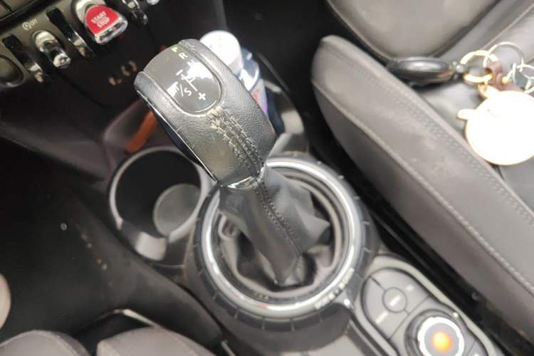 Used MINI 2016 1.5T COOPER Five-Door Edition