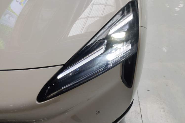 Used Baojun Yunhai 2024 600km Pure Electric Version
