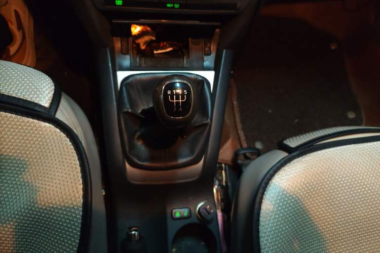 Used Skoda Octavia 2014 1.6L Manual Yijie Edition
