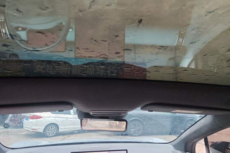 Used XPeng P7+ 2024 Ultra-Long Range Max Headliner