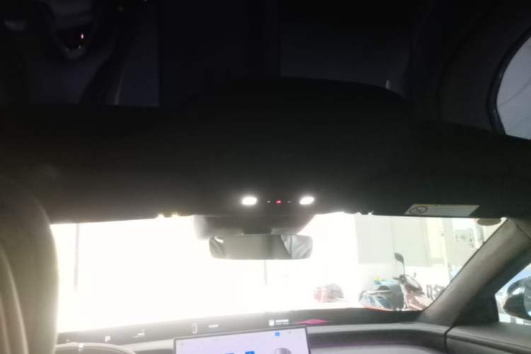 Used Xiaomi Auto YU7 2025 Ultra-Long Range High-Performance All-Wheel-Drive Max Edition
