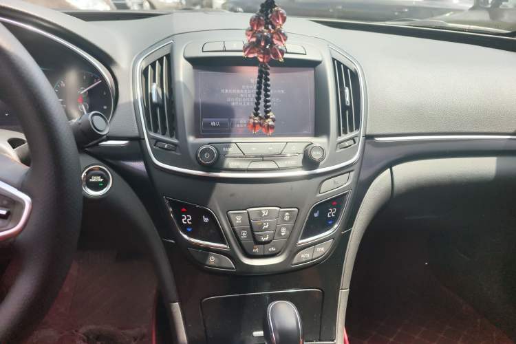 Used Buick Regal 2015 1.6T Elite Tech Model
