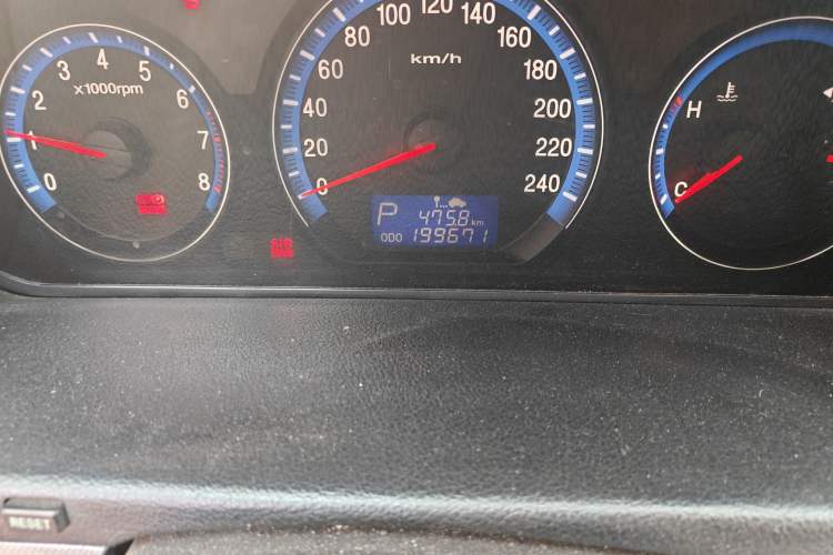 Used Hyundai NF 2006 2.0L Automatic Luxury Edition
