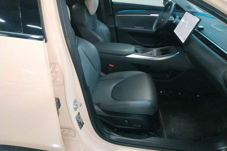 Used XPeng MONA M03 2024 620 with Ultra-Long Range