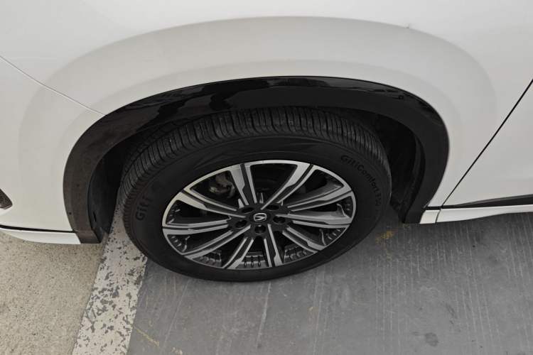 Used Changan CS75 PLUS 2024 3rd Generation Champion Edition 1.5T Intelligent Drive Dynamic Model
