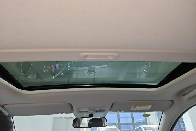 Used Kia Pegas 2020 Revised Version 1.4L Automatic Comfortable with Sunroof Headliner