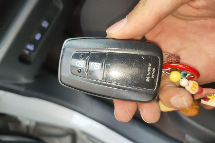 Used Toyota RAV4 2020 2.0L CVT Two-Wheel Drive Fashion Edition