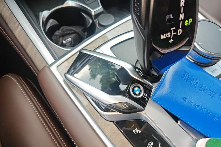 Used BMW 7 Series 2019 Restyled 740Li Leading Luxury Package Vehicle Key