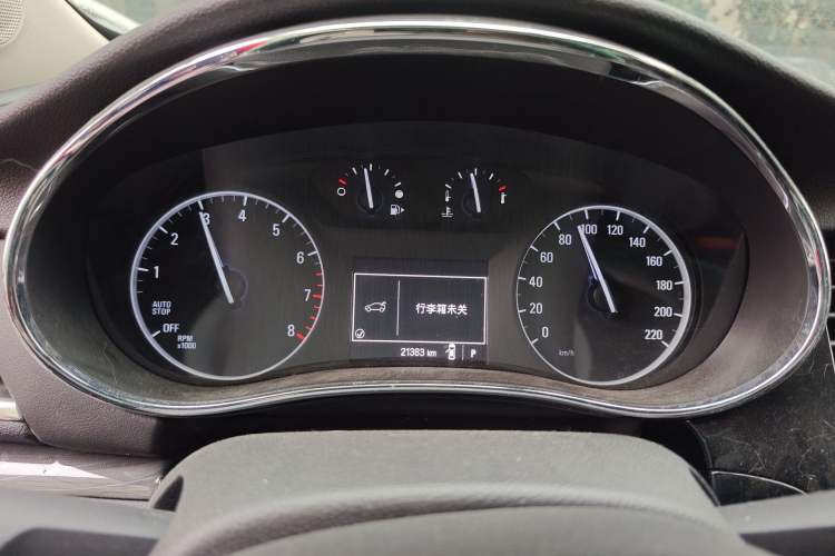 Used Buick Encore 2018 18T Automatic Two-Wheel Drive Urban Fashion Model Instrument Cluster