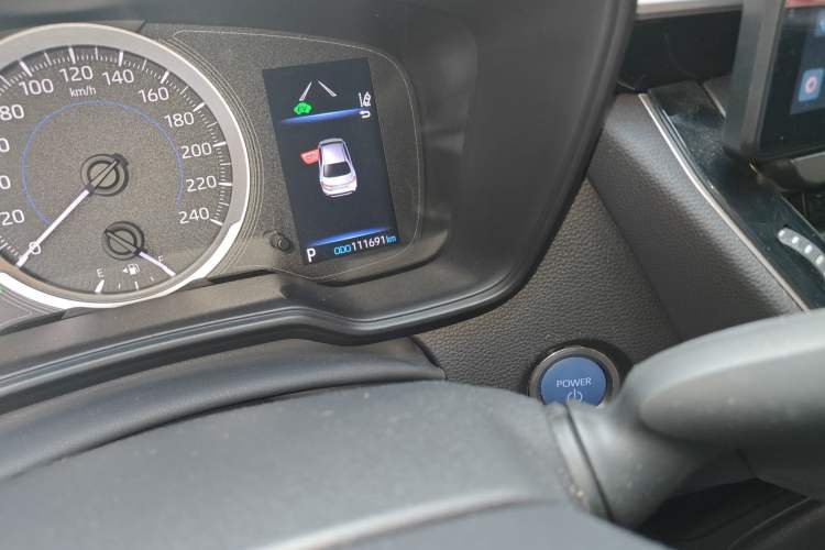 Used Toyota Levin 2019 Dual-Engine 1.8H E-CVT Sport Edition China VI Standard