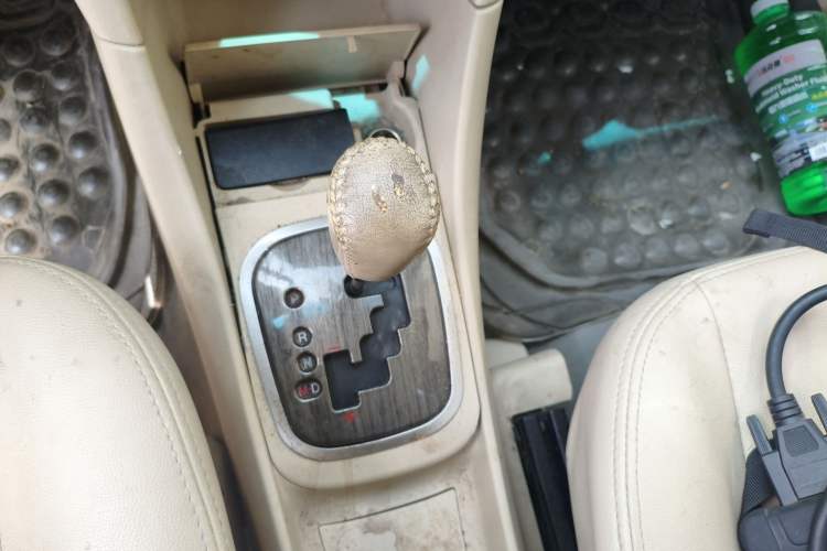 Used Haima Puxima 2013 1.8L Automatic 7-Seater Deluxe Edition
