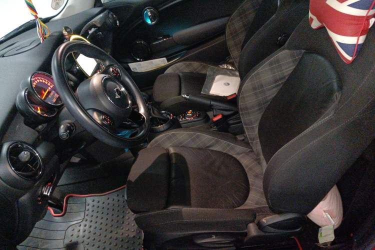 Used MINI 2014 1.5T COOPER Excitement
