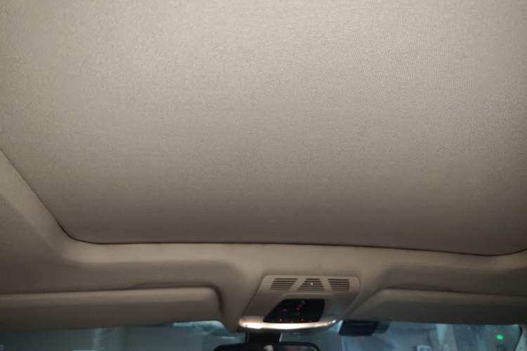 Used BMW X5 2015 xDrive28i Headliner