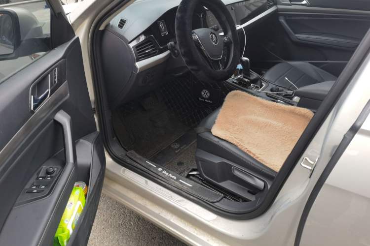 Used Volkswagen Lavida 2021 1.5L Automatic Comfort Edition