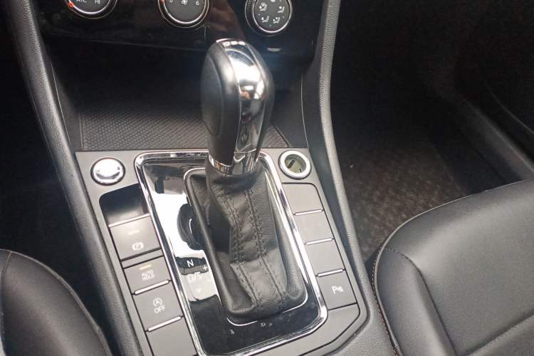 Used Volkswagen Bora 2023 200TSI DSG Enjoyment Edition
