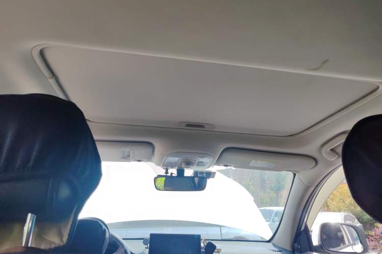 Used BYD Song 2020 Classic Edition 1.5T Automatic Elite Model Headliner