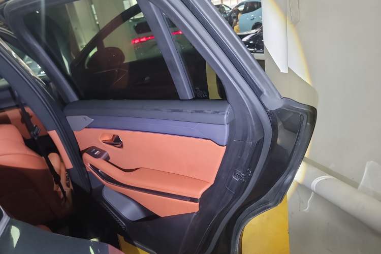 Used BYD Tang L 2025 EV 600KM All-Wheel-Drive LiDAR Flagship Model