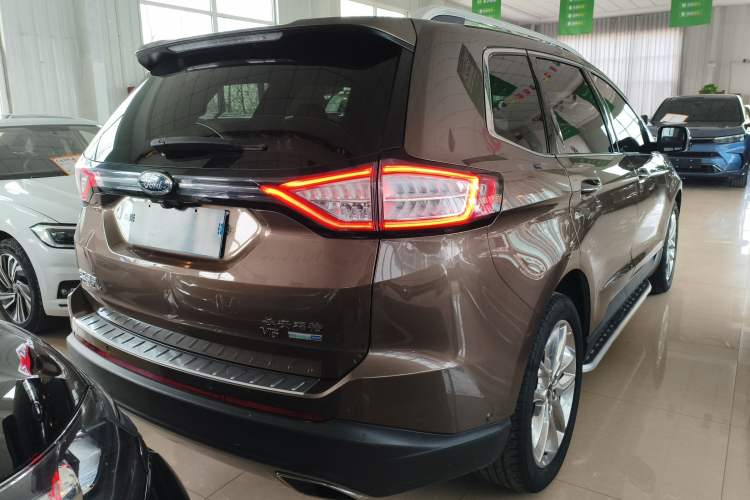 Used Ford Edge 2016 EcoBoost 245 Four-Wheel Drive Titanium 7-Seater
