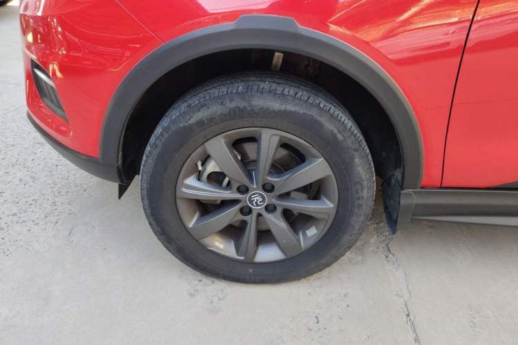 Used BYD Yuan New Energy 2019 EV535 Smart Connect Trendsetting Model
