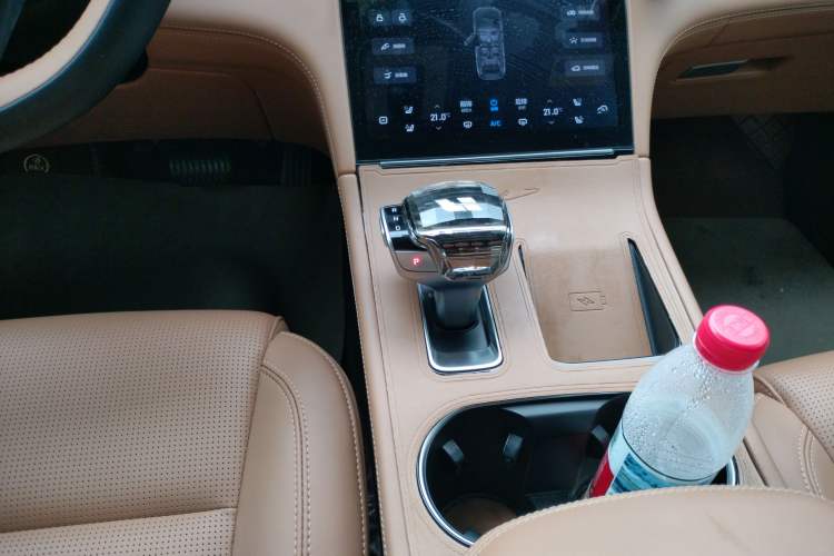 Used Li Auto ONE 2021 Extended-Range 6-Seater Version Gear Lever