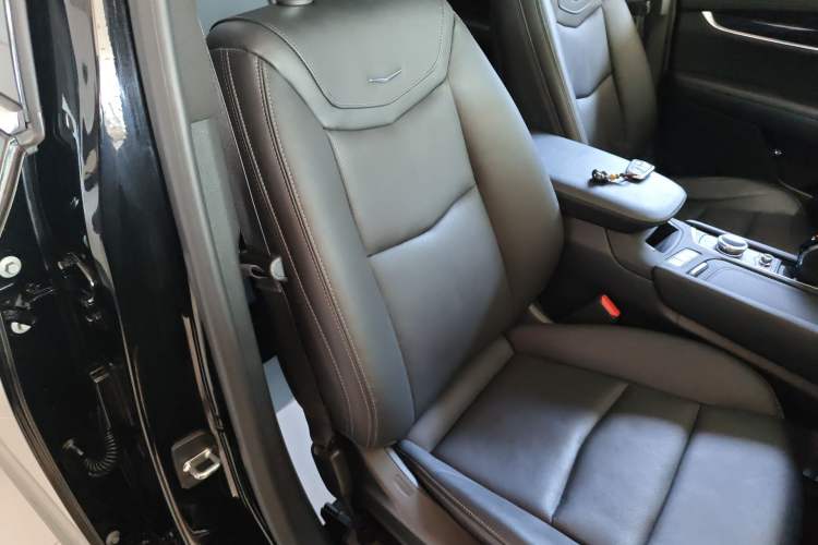 Used Cadillac XT6 2022 2.0T 7-Seater Four-Wheel Drive Luxury Version