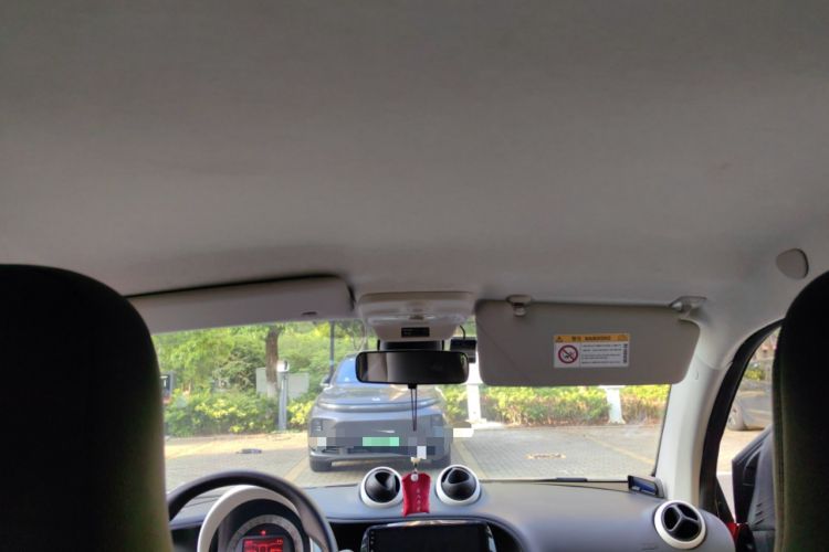 Used smart fortwo 2015 1.0L 52 kW hardtop Dynamic version
