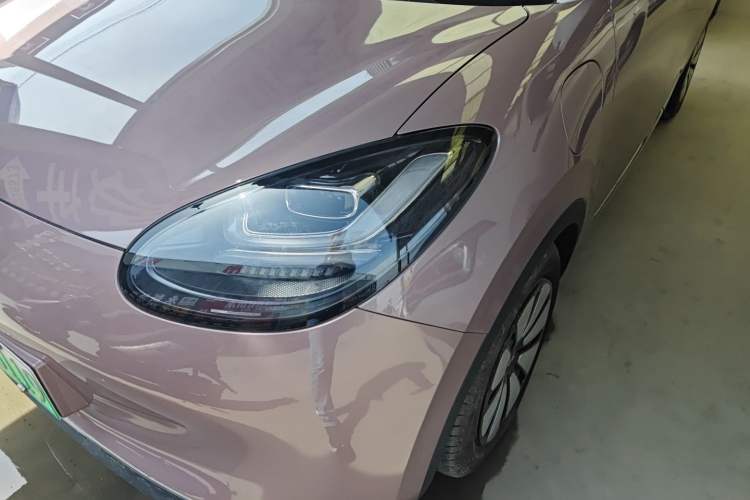 Used Wuling Bingo 2023 333 km Lingxi Connected Version Left Front Headlight