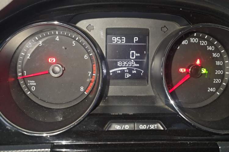 Used Volkswagen C-TREK 2017 1.6L Automatic Comfort Model Odometer Close Up