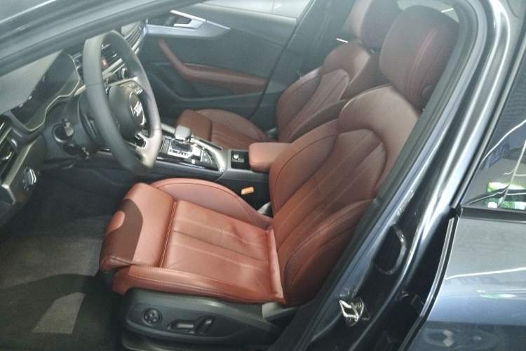 Used Audi A4L 2023 40 TFSI quattro Luxury Dynamic Edition Left Front Seat