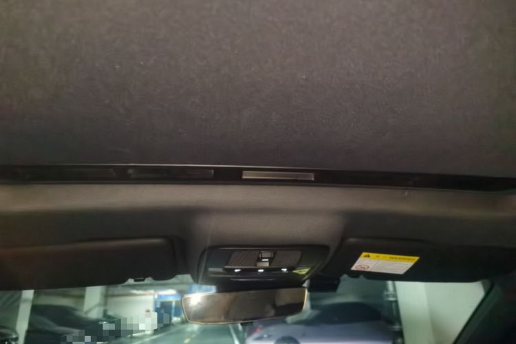 Used MG 5 Scorpio 2022 1.5T Trophy Sport Luxurious Edition Headliner