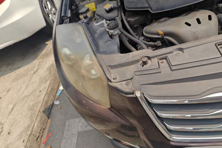 Used Geely Auto GX7 2014 2.0L Automatic Prestige Edition Right Front Headlight