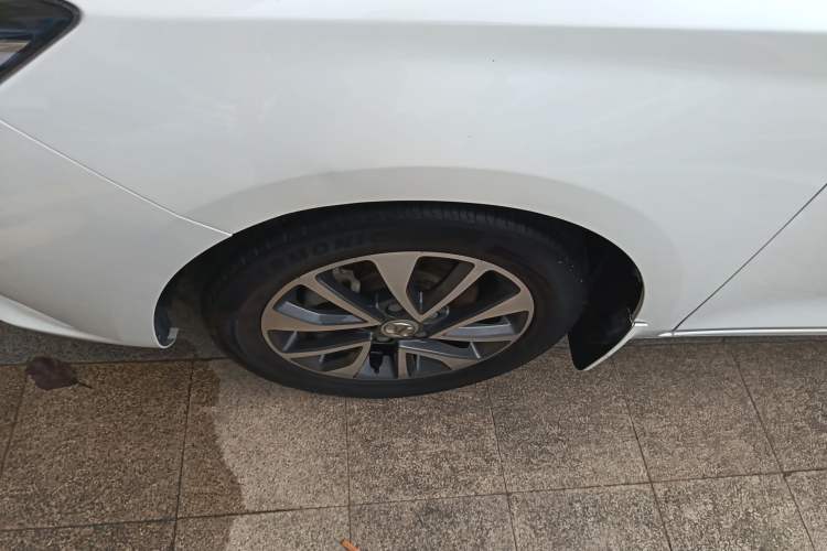 Used BAIC Senova D50 2019 1.5L Manual Prestige Version China V Left Front Wheel Hub