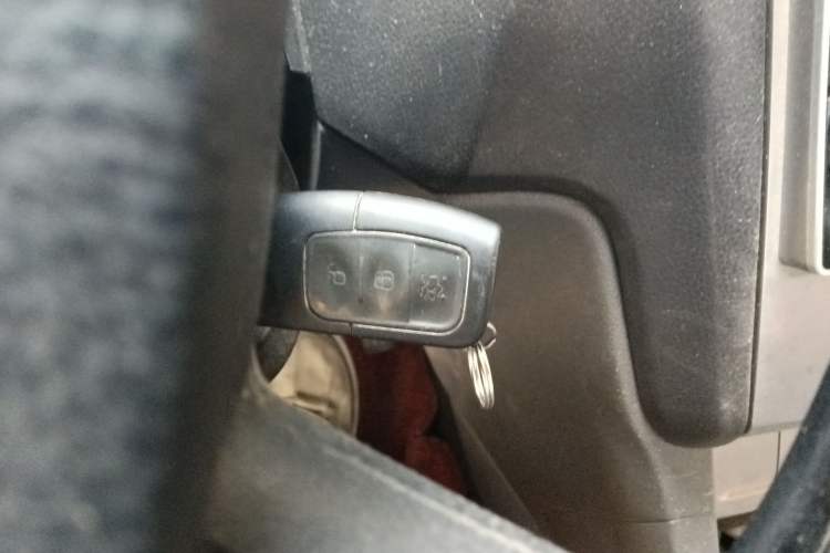 Used Ford Focus 2013 Hatchback Classic 1.8L Manual Base Model