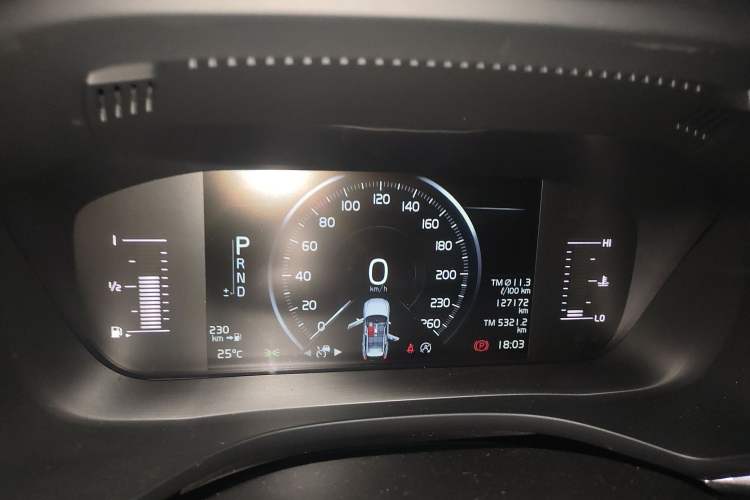 Used Volvo XC60 2019 T5 4x4 Smart Edition China V Standard