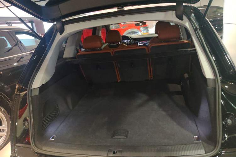 Used Audi Q7 2021 2.0T Standard Version European Specification