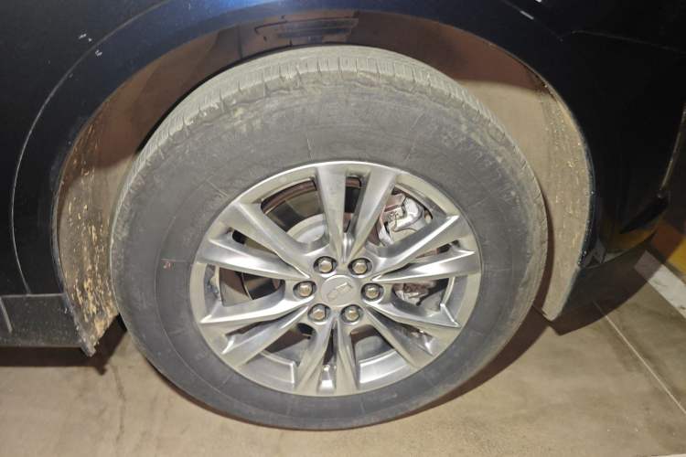 Used Cadillac XT5 2022 2.0T Two-Wheel Drive Luxury Version
