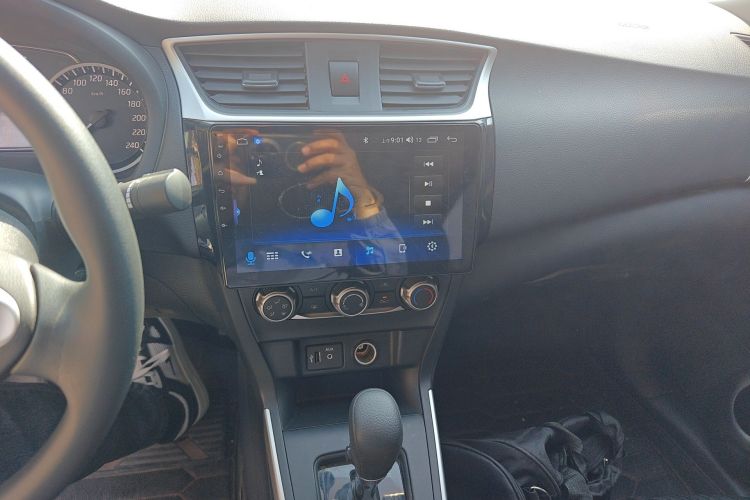 Used Nissan Sylphy 2022 Classic 1.6XE CVT Comfort Edition Audio And AC Panel