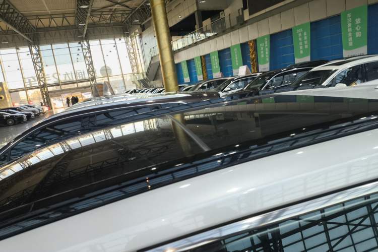 Used Toyota Wildlander 2023 Dual-Motor 2.5L E-CVT Four-Wheel Drive Prestige Edition