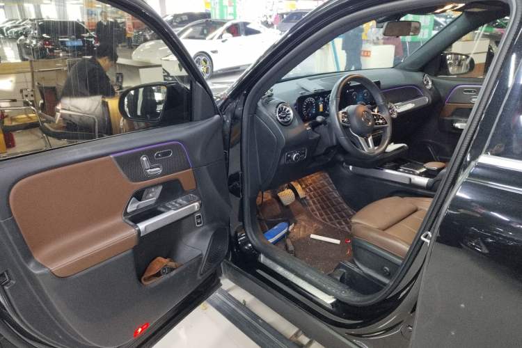 Used Mercedes-Benz GLB 2023 GLB 220 Fashion Model
