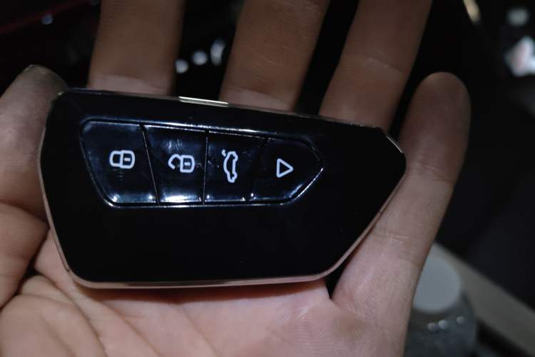 Used Lynk & Co 06 2020 1.5T YAO Halo
