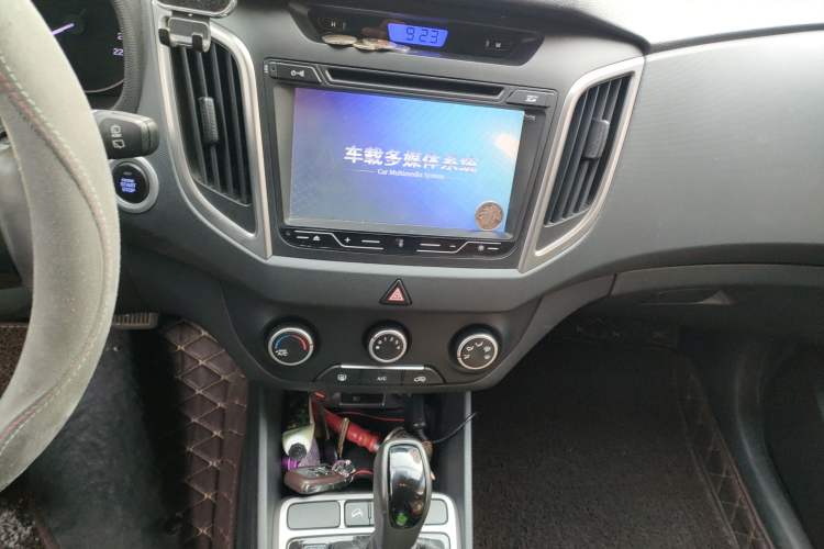 Used Hyundai ix25 2015 1.6L Automatic Two-Wheel Drive Smart GLS Trim
