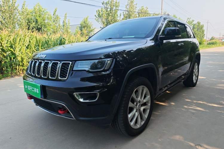 Jeep Grand Cherokee 2017 3.6L Elite Navigation Edition usado
