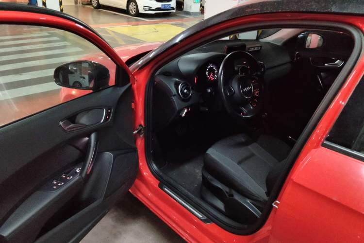 Used Audi A1 2016 30 TFSI Sportback Design Fashion Edition
