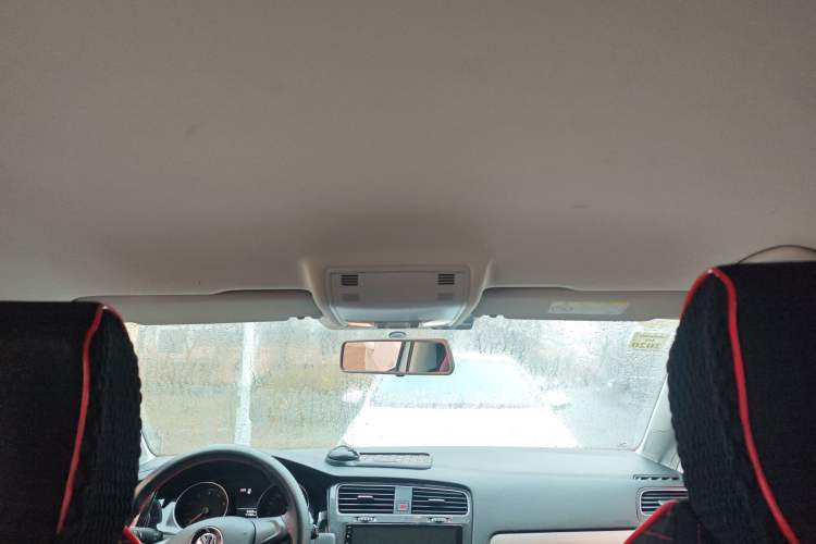 Used Volkswagen Golf 2018 1.6L Automatic Fashion Model