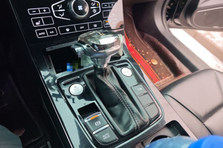 Used Hongqi H5 2019 30TD Smart Connect Dynamic Edition
