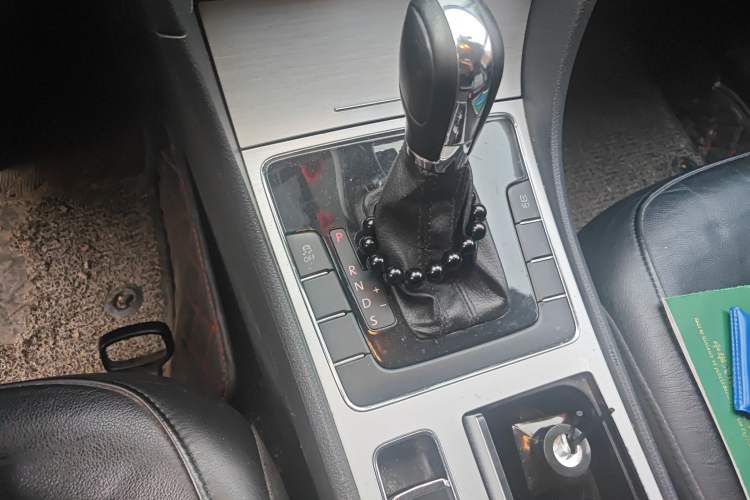 Used Volkswagen Passat 2013 1.8TSI DSG Prestige Edition Gear Lever