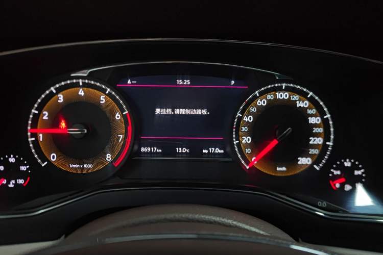 Used Volkswagen Phideon 2021 380TSI Prestige Edition Instrument Cluster