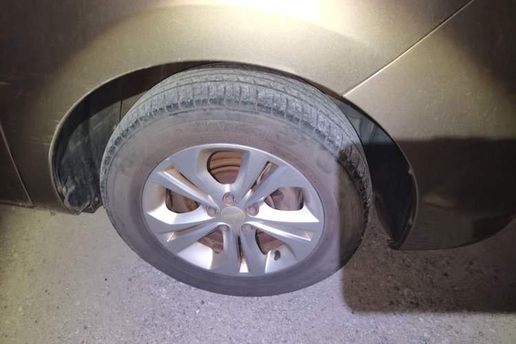 Used Jinbei F50 2017 1.6L Manual Elite Model
