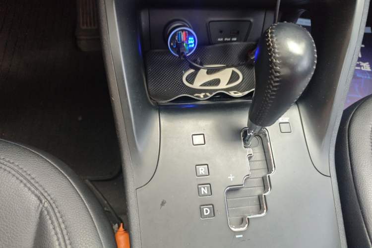 Used Hyundai ix35 2015 2.0L Automatic 2WD Comfort Edition China V Standard Gear Lever