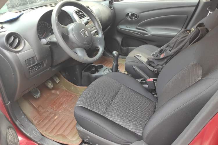 Used Nissan Sunny 2011 1.5XE Manual Comfort Edition Left Front Seat
